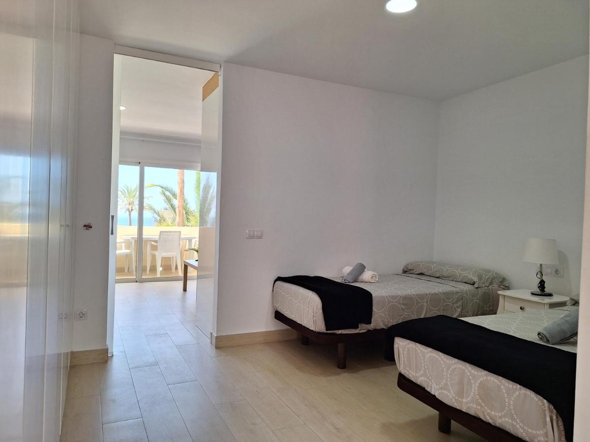 White And Quiet! Modern Apartment In San Agustin Сан-Бартоломе Экстерьер фото